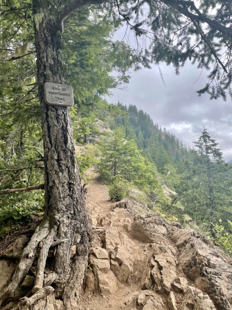 End of the maintained portion of the Mount Storm King Trail