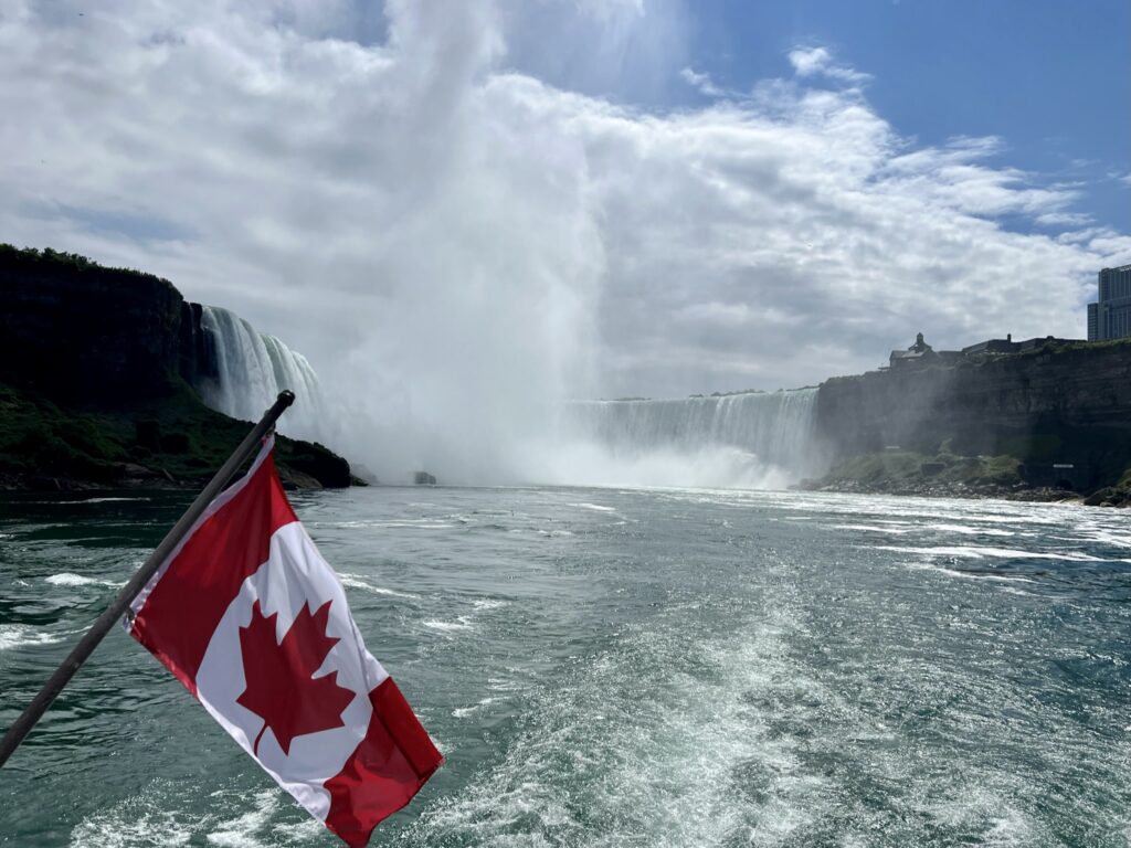 Horseshoe Falls