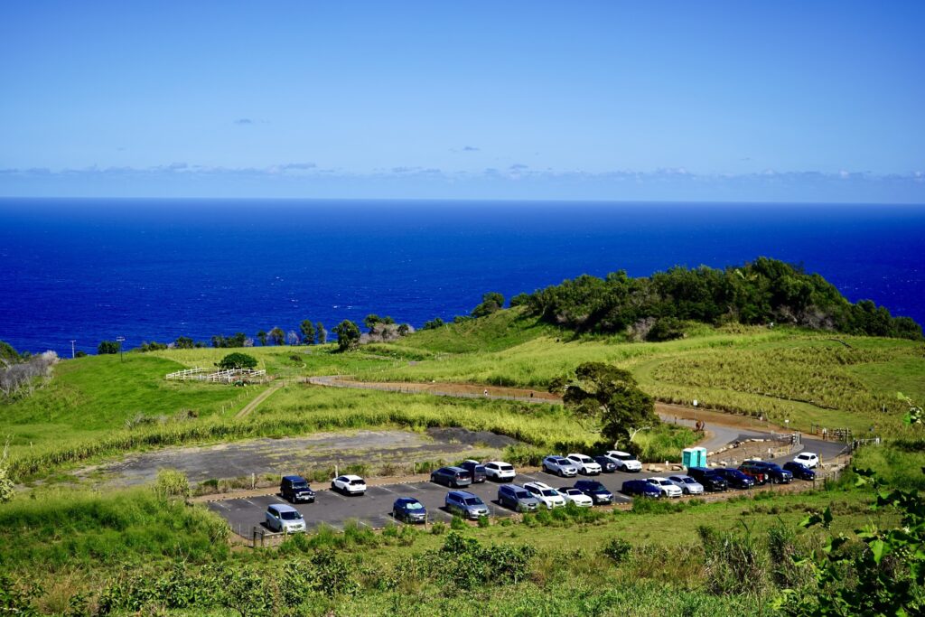 Parking lot at Waihe'e Ridge Trailhead