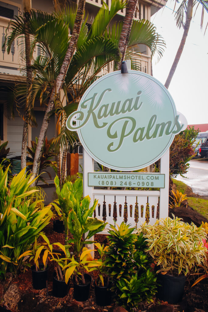 Sign for the Kauai Palms hotel