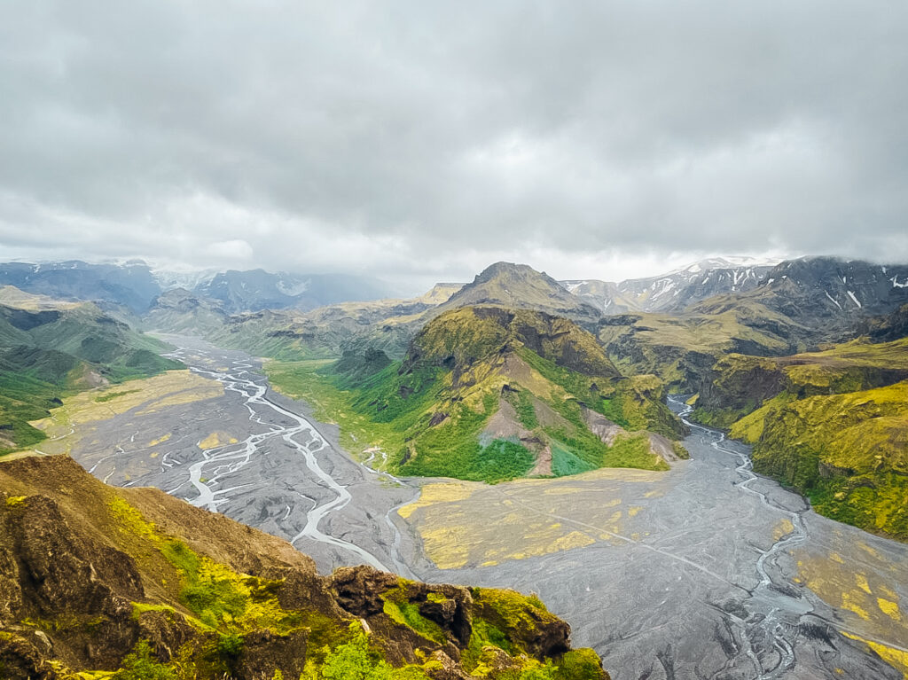 Valahnúkur Mountain view over the streams below and other mountains