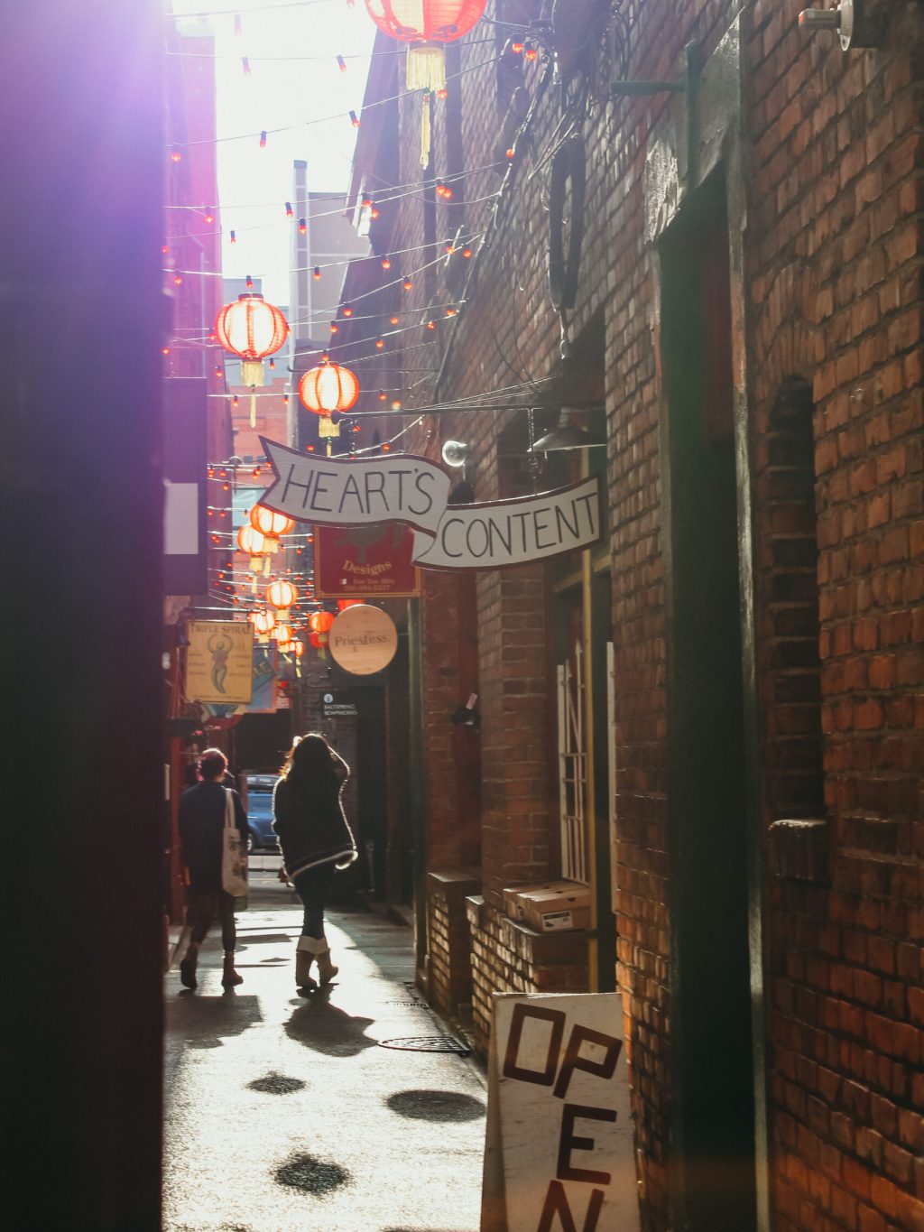 Fan Tan Alley